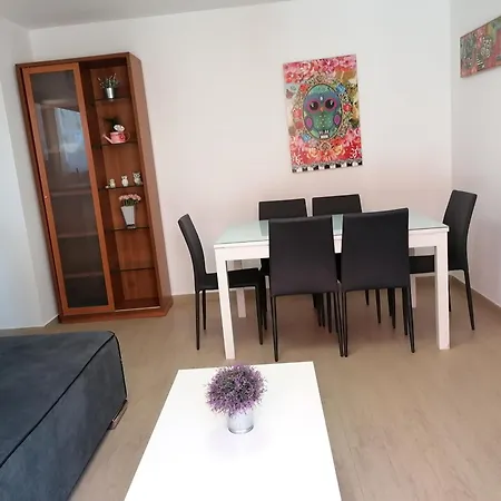 Apartment Karlo *