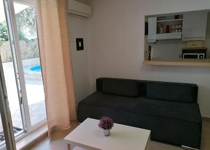 Apartment Karlo *