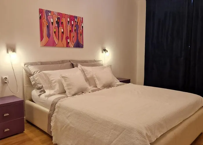 Karlo Apartment *